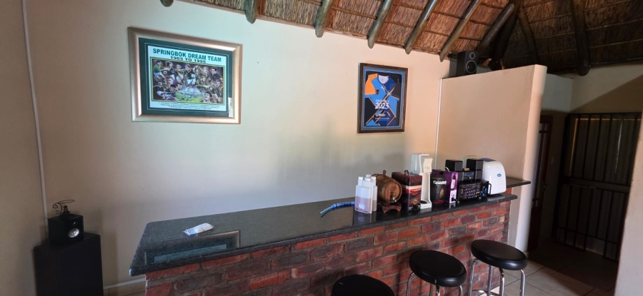 8 Bedroom Property for Sale in Meiringspark North West